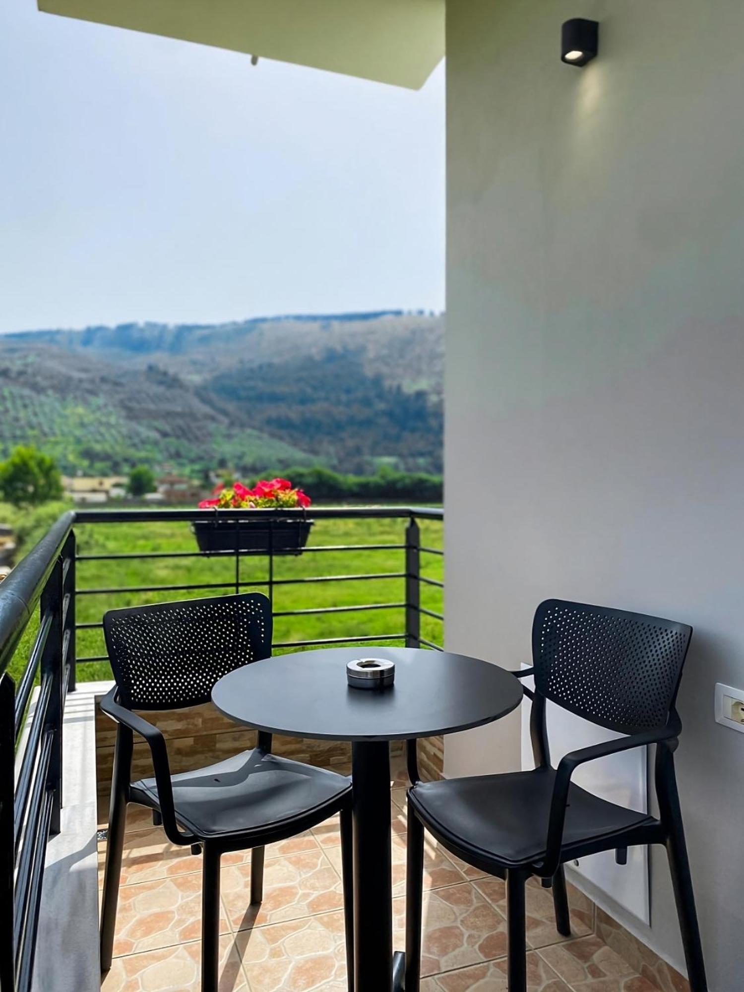 Villa Tabaku Berat Extérieur photo